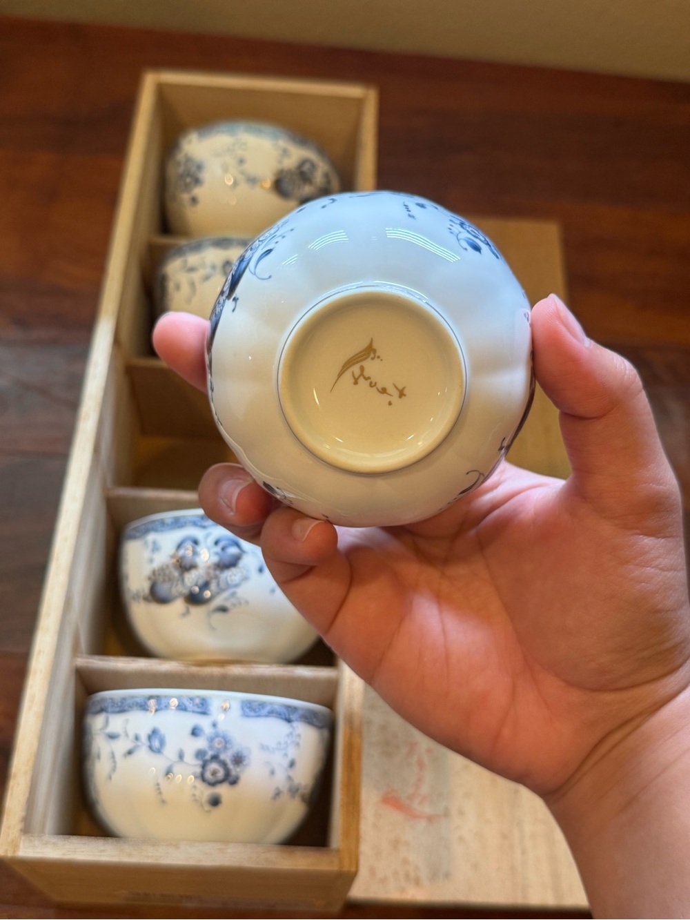Tea cups - Picture 4 of 4